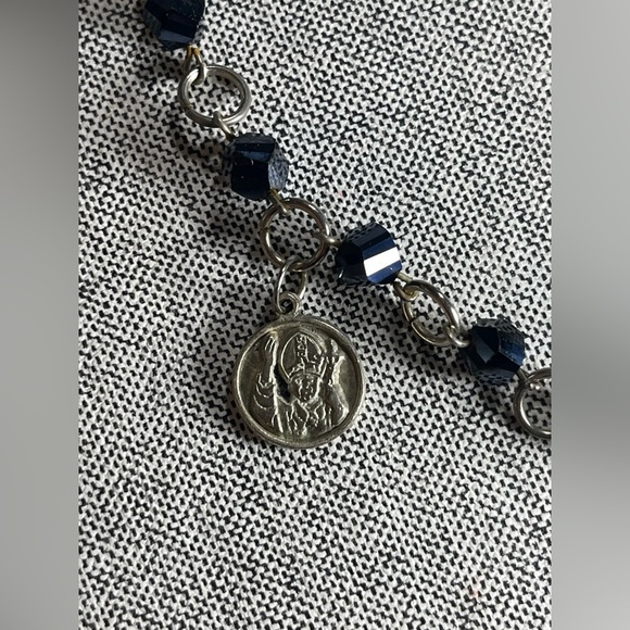 Vintage Black Bead Rosary-Style Necklace with Cross & Saint Jean Medals - Picture 9 of 11